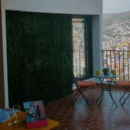 Apartamento Con Terraza A Un Lado Del Monumento Del Pipila Hotell Guanajuato Exteriör bild