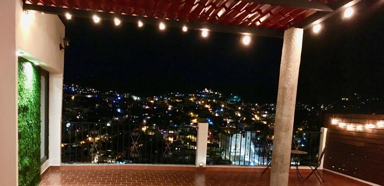 Apartamento Con Terraza A Un Lado Del Monumento Del Pipila Hotell Guanajuato Exteriör bild